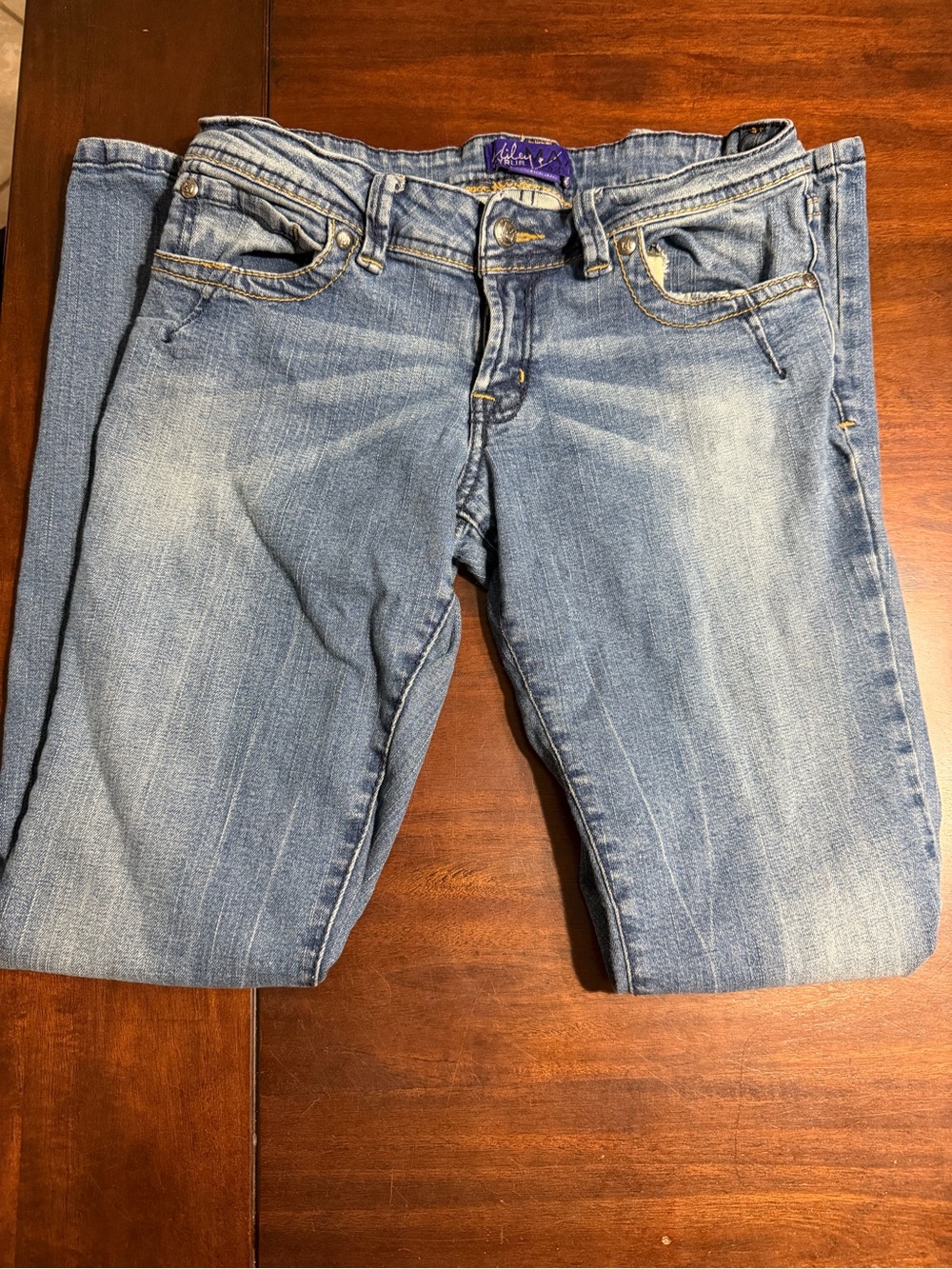 Miley Cyrus Max Azria low rise straight leg jeans 3/5